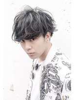 ピチカート(pizzicato) 黒髪×ツーブロックショート×ルーズパーマ