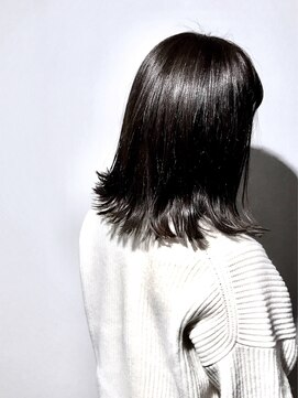 アディクト 綾瀬(ADDICT) 【ADDICT_YuuYa】エアリーショートグレージュ切りっぱなしボブ