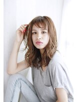 サフリック ヘアアンドビューティー スパ(safric hair&beauty spa) 20代・30代・40代に人気　フォギーベージュ・オン眉スタイル