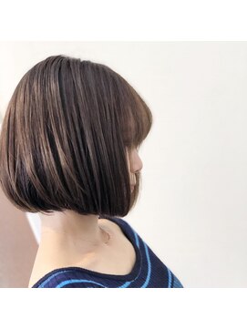 ギャラクシー ヘアードレッサーズ(galaxy hairdressers) ボブ×グレージュ