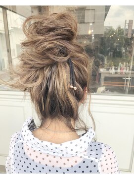 マリアナ(Mariana) 人気No,1★ Marianaインスタ写真コントラスト高めデザインカラー