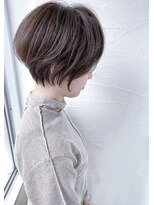 ムーンジェジェ(moon jeje)&nbsp;横顔も美しく♪小顔効果抜群☆前下がりくびれショートby柴立