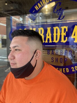 カムレイドフォーライフ(COMRADE 4 LIFE) ハイスキンフェード　担当松尾