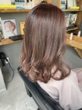 ルーシーバイパム 恵比寿(Lucy by PAM.) 美髪/ネビージュ/大人かわいい/透明感ショート[恵比寿/代官山]