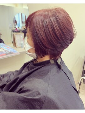 エスケートラスト(SK trust) ツーセクションショートボブ