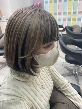 ヘアリゾートユア 新大久保店(hair resort YuA) 逆インナーカラー
