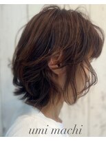 ウミマチ(umi machi)&nbsp;umi machi 軽さと重さのバランスのとれたショートヘア2023/5/31
