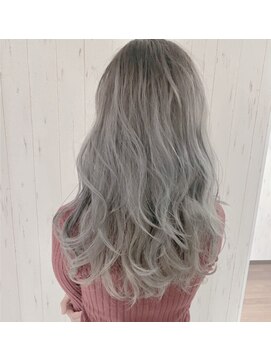 アース オーセンティック 長崎浜町店(EARTH Authentic) ホワイトグラデーションカラー