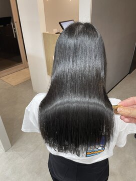 ラナ(Lana) 【Lana】ブルーブラック　艶髪　髪質改善カラー