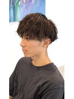 リベイル(LIVEIL) ツイストスパイラル 波巻パーマ メンズパーマ 眉毛