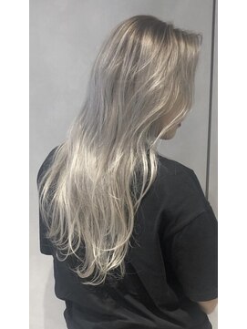 リフル 八王子(RIFULL) 【RIFULL】ホワイトカラー