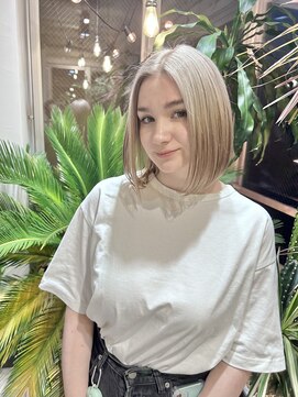 ボルタノット(volta∞knot) 肩ギリボブ×ホワイトベージュ！