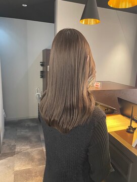 トライアンフ(TriumpH) シナモンベージュ