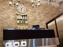 JR新茂原駅徒歩30秒！！髪の相談、お待ちしております。