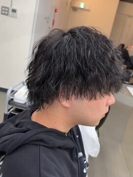 プルーブトウキョウ 渋谷(PROVE TOKYO) ミディアムウルフ縦落ちツイストスパイラルパーマ