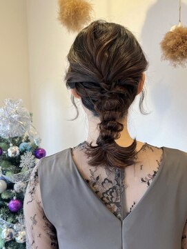 ルヴェール(Le Vert) 編みおろし風アレンジ