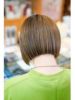 クローバー(CLOVER)&nbsp;ミニボブ＋ベージュカラー