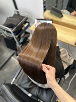 エスカーラ 町田(THE ESCALA) 髪質改善/美髪縮毛矯正/うるつやがわかる/ツヤ髪スタイル