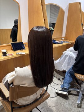 アンフィ 東京(Amphi) 【ULTOWAトリートメントでつくる!!ツヤツヤヘア♪】