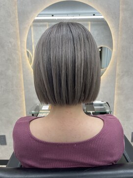 ルノン フィージュ(LUNON fieju) イメチェンヘアスタイルホワイトブロンド外ハネボブ美髪のススメ