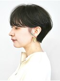 切りっぱなしショート・ボブ/絶壁解消/前髪なし/20代/30代/面長