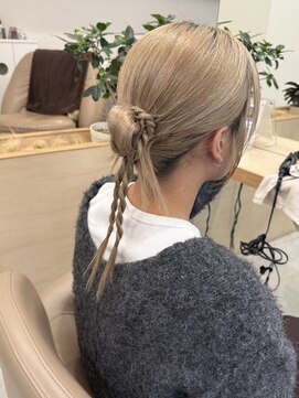 ユートゥイーズ 鎌倉(U too e's) 《U too e's鎌倉》結婚式ヘアセット/タイトなカチモリ/シニヨン