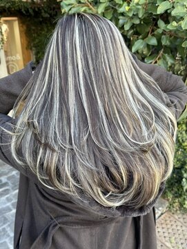 ディモアンド 表参道(Dimo&) xハイライト/イメチェン/ホワイトブロンド/外ハネボブ/美髪/