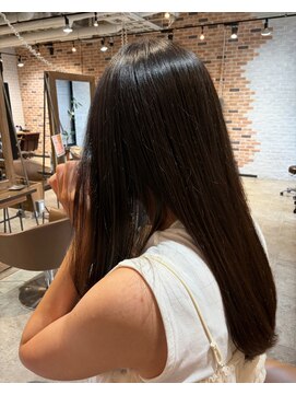 スペックホルダー(Spec Holder) 暗髪ロング10.18デザインカラー
