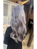 モアムー(Moremuu)&nbsp;【りえ】シルバーカラー