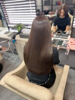 シシ 新宿(She 2.)&nbsp;ウォームブラウン/髪質改善/韓国風/さらツヤ/ロングヘア/美髪