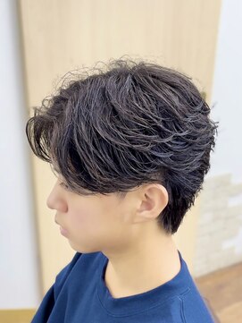 メルシー トータル ブランディング サロン(merci TOTAL BRANDING SALON) メンズフェザーパーマ　毛流れセンターパートアクティブショート