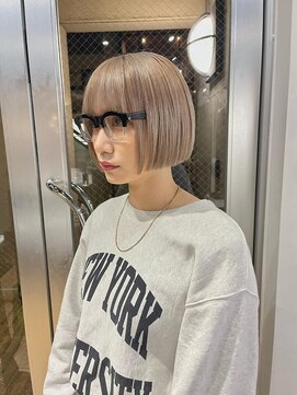 アルカナ 原宿表参道(ARCANA) ホワイトカラー ホワイトベージュ ウルフカット ボブ