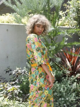 リブロ 三軒茶屋(LIBRO) ツイッギー×パーマスタイル