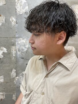 アカ(ACA) メンズカットパーマ波巻ツイストスパイラルパーマ札幌大通