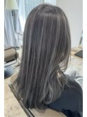 ハイライト×白髪ぼかし×シルバーアッシュ