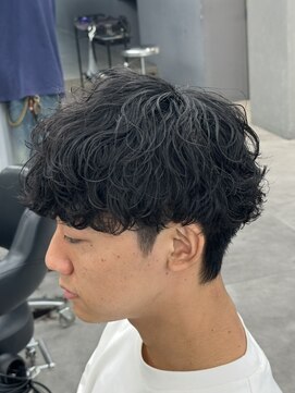 オーバルバイアピッシュ(OVARL by apish) 波巻き、メンズパーマ、人気