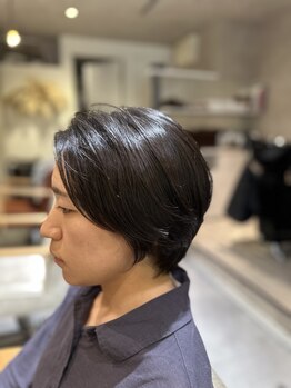 アシャ(A.s.h.a)の写真/カットだけで髪の悩みを解決してくれる♪丁寧なカウンセリングで一人ひとりの髪質に合わせた施術を◎