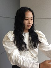 ヘアーアイストゥーレ(HAIR ICI TRE) カーリーパーマ癖毛風パーマニュアンスパーマくるくるパーマ