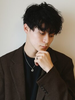 ON/OFFキマる好印象へ。朝のセットが苦手なあなたも簡単に再現できる！骨格補正カットでお悩みを解決◎