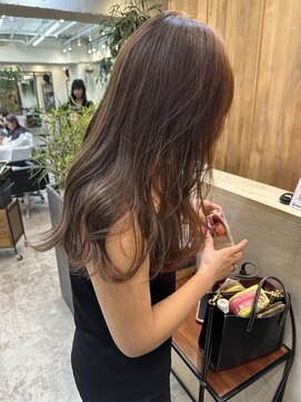 ベル 銀座5丁目店(Belle) ブリーチなしでも明るめ透明感カラー