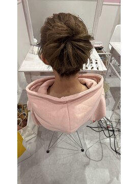 ホワイト 栄駅店(White) 高めだんご