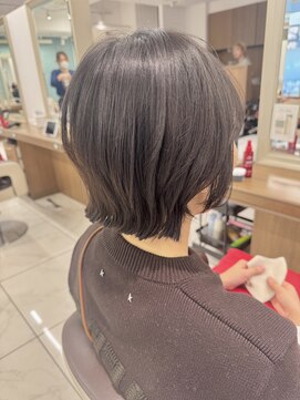 アッシュ 下北沢店(Ash) ボブからボブっぽいショートボブ