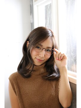 ヘアサロンエム 川越(HAIR SALON M) 大人かわいいノームコアミディアム×カーキグレージュ