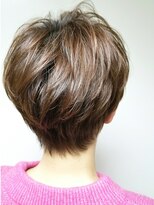 メリケンビューティーパーラー コウベ(MERICAN BEAUTY PARLOR KOBE) 【ショート / なじむ襟足がポイント】