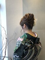 コル(coru)&nbsp;夜会巻き