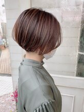 シェノン(CHAINON) かっこいい前髪なし前下がりショートボブ20代30代髪型梅ヶ丘