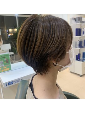 シュウ 高浜店(Shu) 丸みとくびれショート