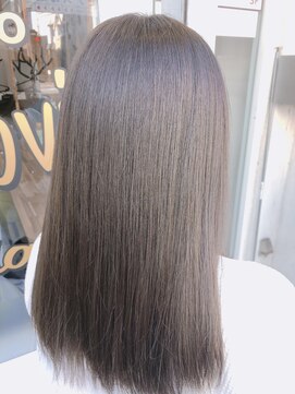 ラビス 浦和(Lovis) デザインカラー/レイヤーカット/ウェットヘア/夏のヘアアレンジ