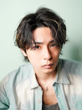 アルファ 新宿(alpha) フェザーパーマ/刈り上げセンターパート/サーフカール[新宿]