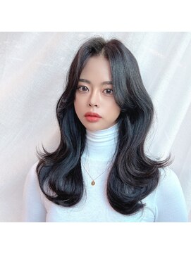 コア 梅田(Core) 髪質改善 艶髪 愛され 韓国風 前髪カット 小顔 梅田